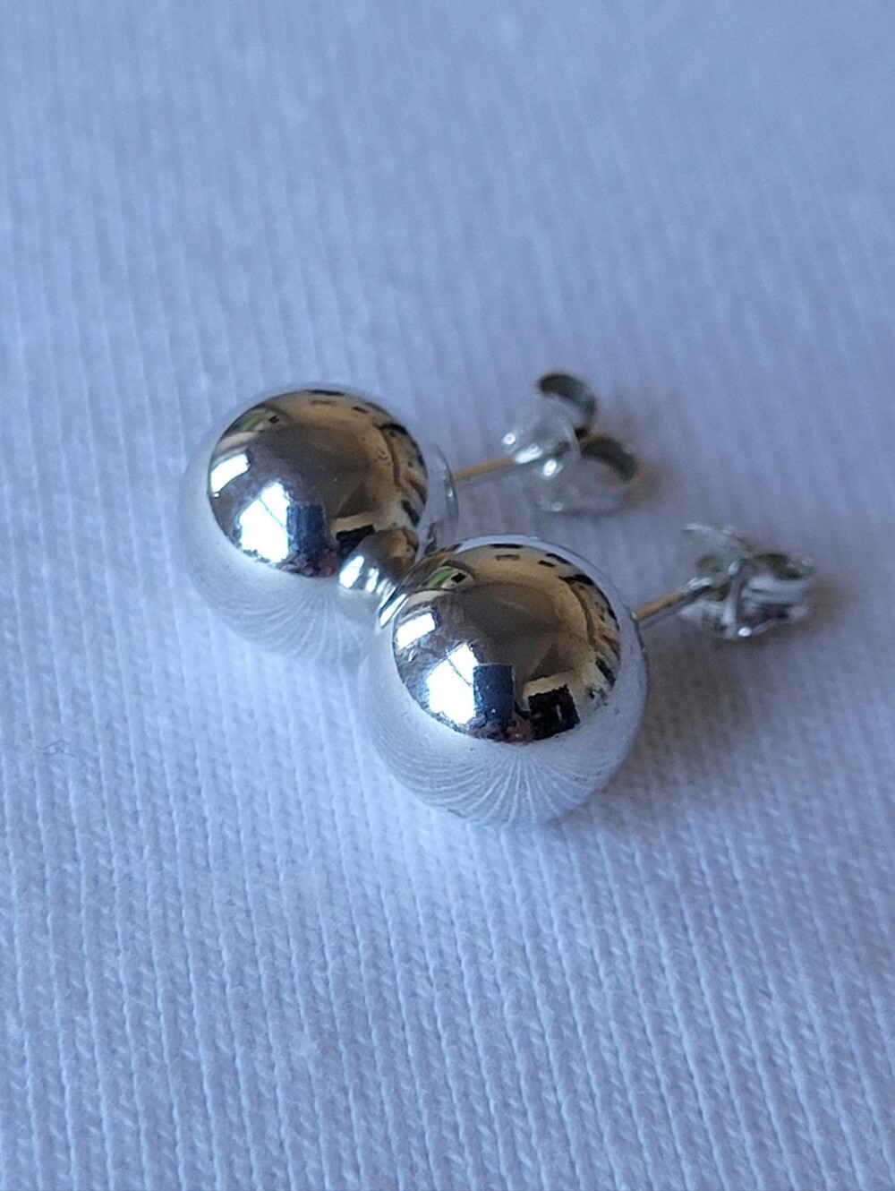 10mm Vintage Silver-plated Bead Post Earrings